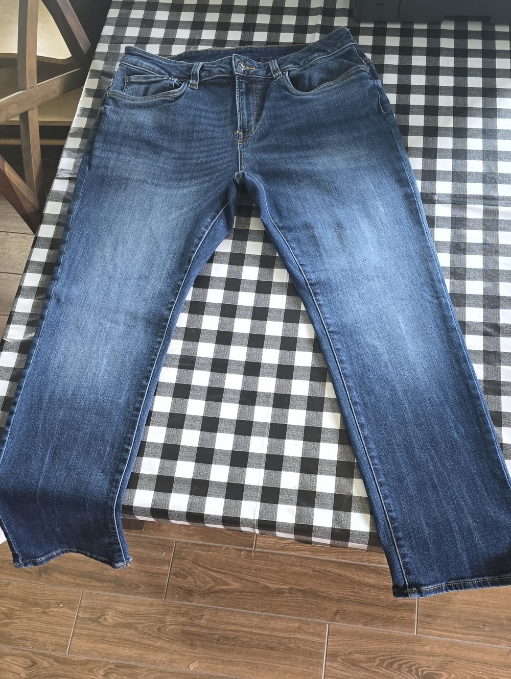 Buffalo David Bitton Men's Straight Leg Jeans in Mid Blue Wash 36